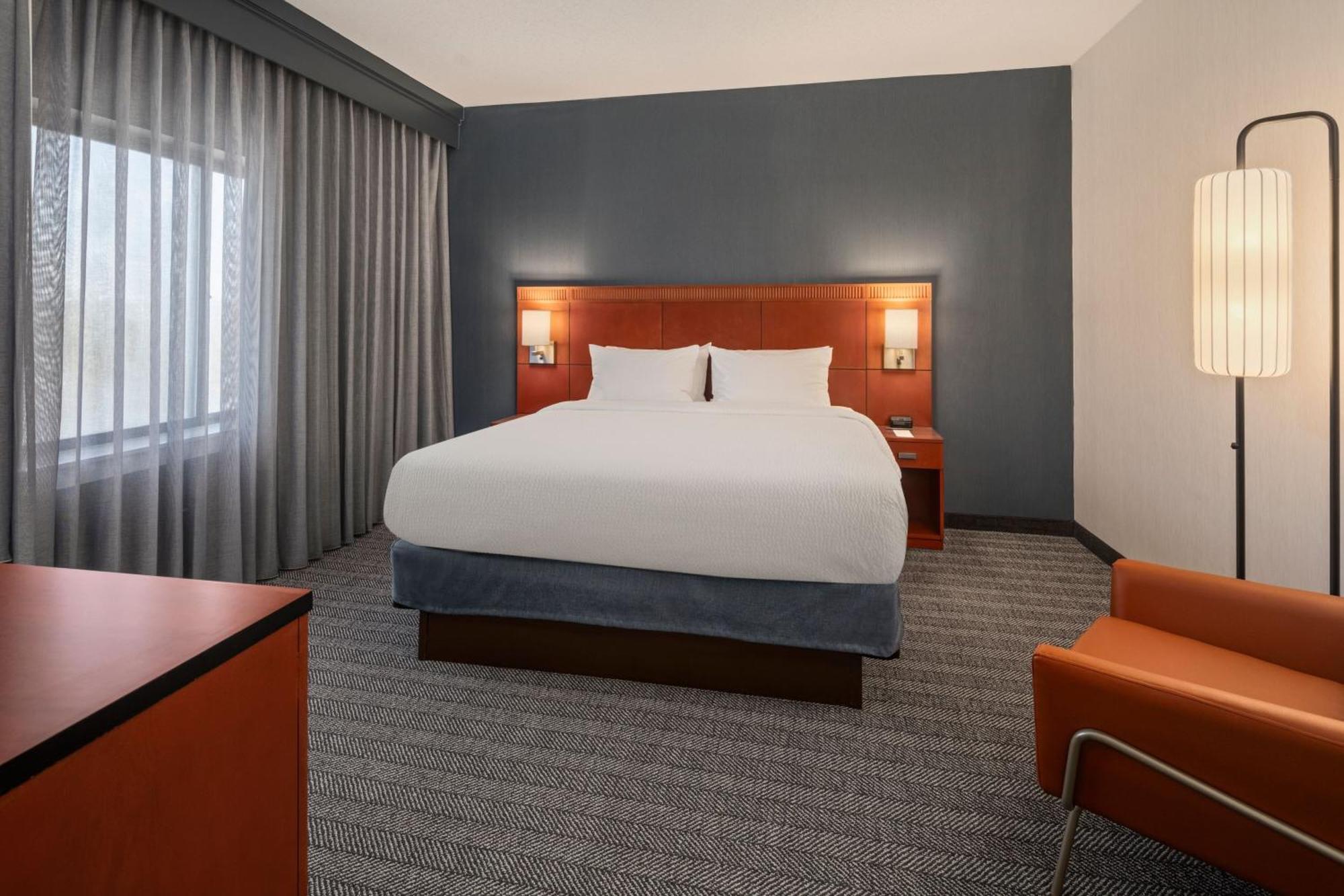 Готель Courtyard By Marriott Chicago Waukegan / Gurnee Екстер'єр фото