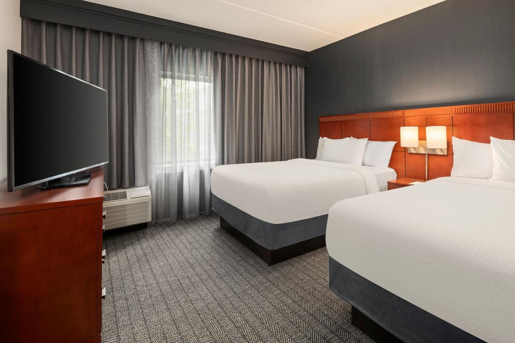 Готель Courtyard By Marriott Chicago Waukegan / Gurnee Екстер'єр фото