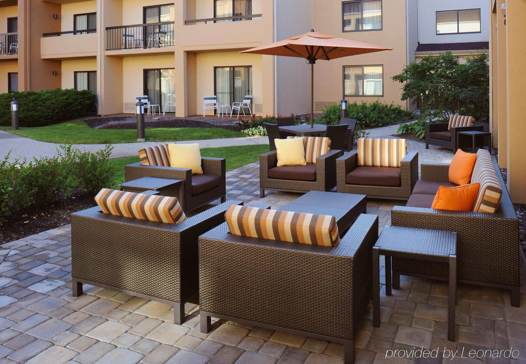Готель Courtyard By Marriott Chicago Waukegan / Gurnee Ресторан фото